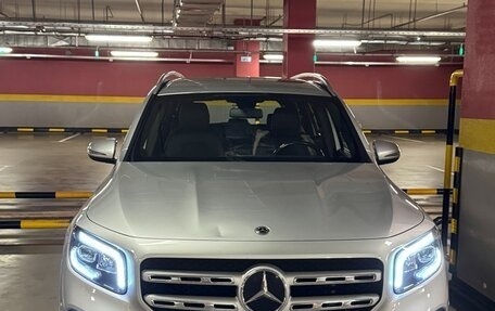 Mercedes-Benz GLB, 2020 год, 3 400 000 рублей, 2 фотография