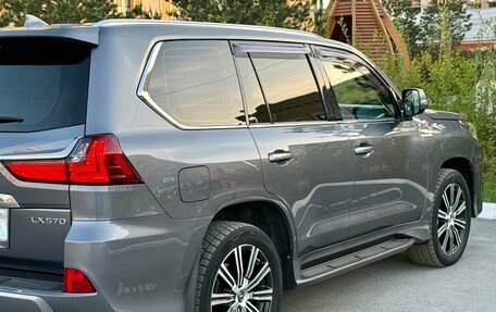Lexus LX III, 2016 год, 7 200 000 рублей, 39 фотография