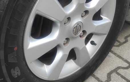Nissan Tiida, 2011 год, 740 000 рублей, 15 фотография
