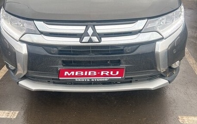 Mitsubishi Outlander III рестайлинг 3, 2017 год, 2 800 000 рублей, 1 фотография
