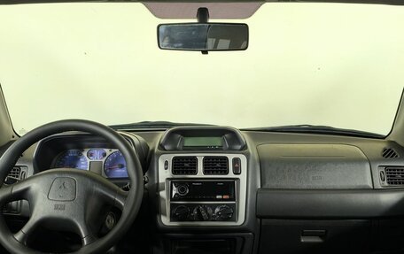 Mitsubishi Pajero Pinin, 2004 год, 515 000 рублей, 9 фотография
