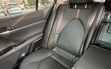 Toyota Camry, 2023 год, 4 450 000 рублей, 7 фотография