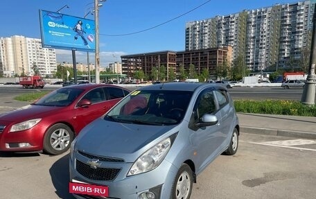 Chevrolet Spark III, 2011 год, 570 000 рублей, 2 фотография