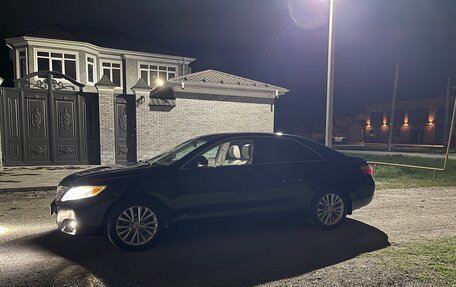 Toyota Camry, 2010 год, 1 050 000 рублей, 4 фотография