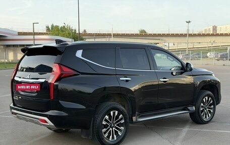 Mitsubishi Pajero Sport III рестайлинг, 2022 год, 4 200 000 рублей, 6 фотография