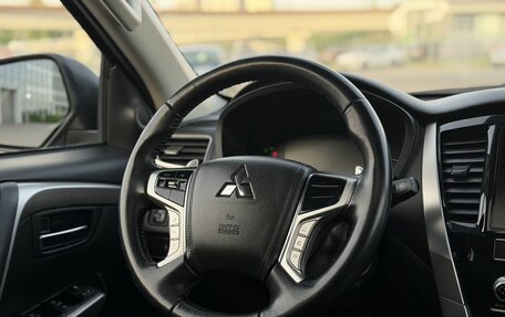 Mitsubishi Pajero Sport III рестайлинг, 2022 год, 4 200 000 рублей, 18 фотография