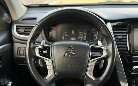 Mitsubishi Pajero Sport III рестайлинг, 2022 год, 4 200 000 рублей, 19 фотография