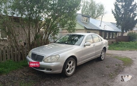 Mercedes-Benz S-Класс, 2002 год, 550 000 рублей, 1 фотография