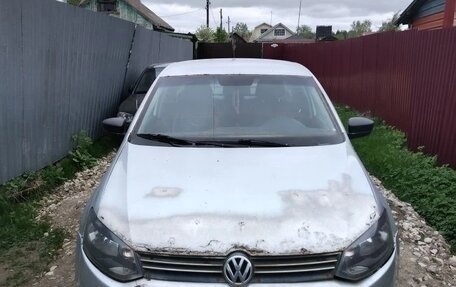 Volkswagen Polo VI (EU Market), 2012 год, 175 000 рублей, 1 фотография