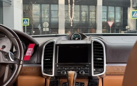 Porsche Cayenne III, 2011 год, 1 850 000 рублей, 20 фотография