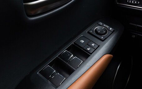 Lexus NX I, 2020 год, 3 650 000 рублей, 21 фотография