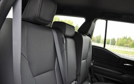 Toyota Land Cruiser Prado, 2026 год, 11 900 000 рублей, 16 фотография