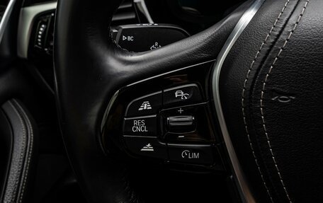 BMW 5 серия, 2019 год, 3 130 000 рублей, 18 фотография