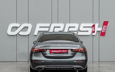 Mercedes-Benz E-Класс, 2021 год, 5 290 000 рублей, 4 фотография