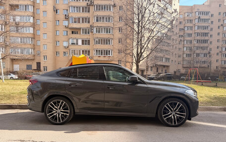 BMW X6, 2022 год, 10 000 000 рублей, 3 фотография