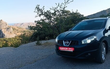 Nissan Qashqai, 2010 год, 950 000 рублей, 2 фотография