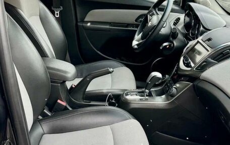 Chevrolet Cruze II, 2014 год, 750 000 рублей, 10 фотография