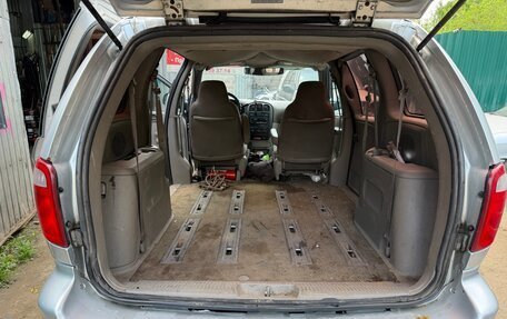 Dodge Caravan IV, 2002 год, 150 000 рублей, 13 фотография