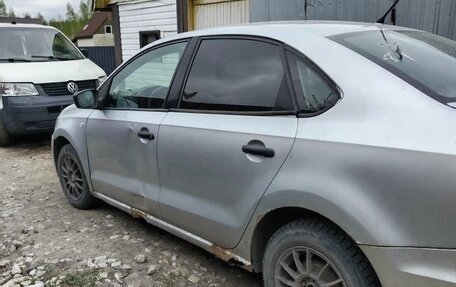Volkswagen Polo VI (EU Market), 2012 год, 175 000 рублей, 2 фотография