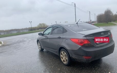 Hyundai Solaris II рестайлинг, 2011 год, 470 000 рублей, 8 фотография