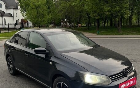 Volkswagen Polo VI (EU Market), 2012 год, 525 000 рублей, 2 фотография