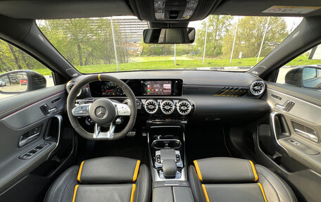 Mercedes-Benz A-Класс AMG, 2019 год, 5 990 000 рублей, 18 фотография