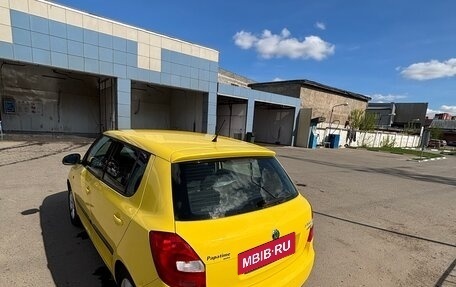 Skoda Fabia II, 2012 год, 630 000 рублей, 3 фотография