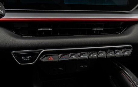 Geely Coolray I, 2024 год, 2 345 000 рублей, 14 фотография