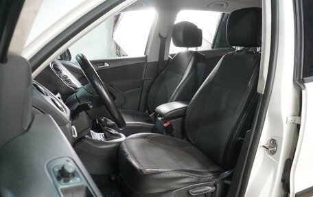 Volkswagen Tiguan I, 2012 год, 1 099 000 рублей, 10 фотография