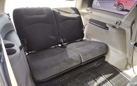 Mitsubishi Grandis, 2004 год, 500 000 рублей, 17 фотография