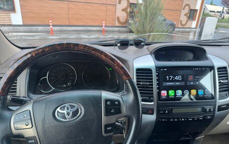 Toyota Land Cruiser Prado 120 рестайлинг, 2008 год, 1 800 000 рублей, 9 фотография