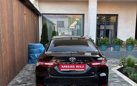 Toyota Camry, 2020 год, 2 650 000 рублей, 3 фотография