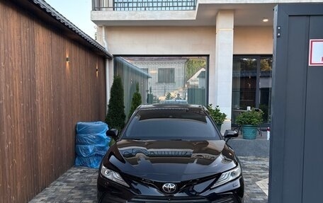 Toyota Camry, 2020 год, 2 650 000 рублей, 6 фотография