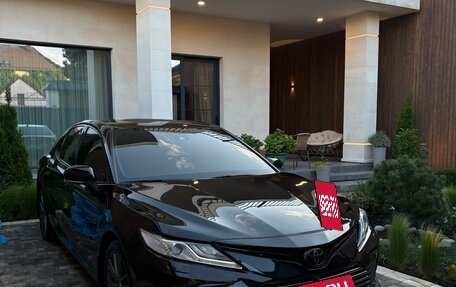 Toyota Camry, 2020 год, 2 650 000 рублей, 8 фотография