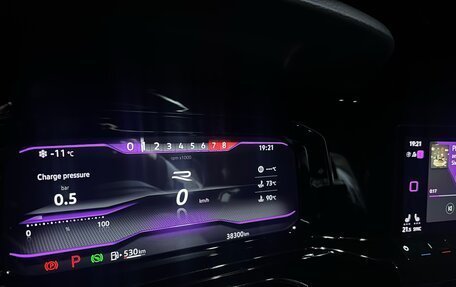 Volkswagen Golf VIII, 2021 год, 2 950 000 рублей, 14 фотография