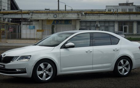 Skoda Octavia, 2018 год, 1 700 000 рублей, 3 фотография