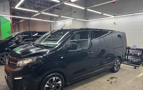 Opel Zafira Life I, 2021 год, 3 100 000 рублей, 6 фотография