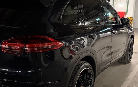 Porsche Cayenne III, 2015 год, 3 950 000 рублей, 4 фотография