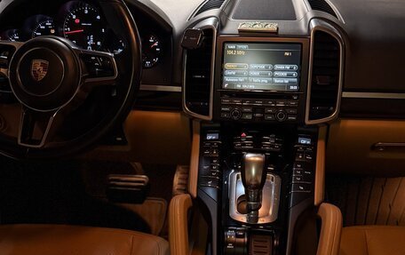 Porsche Cayenne III, 2015 год, 3 950 000 рублей, 18 фотография