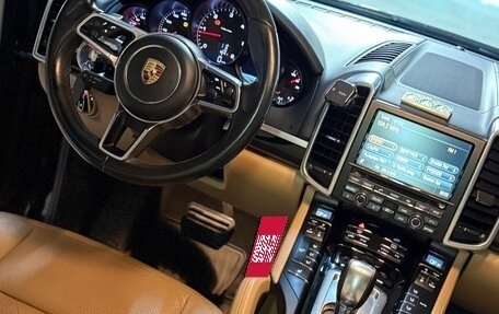 Porsche Cayenne III, 2015 год, 3 950 000 рублей, 15 фотография