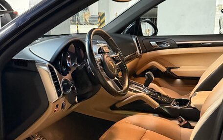 Porsche Cayenne III, 2015 год, 3 950 000 рублей, 27 фотография