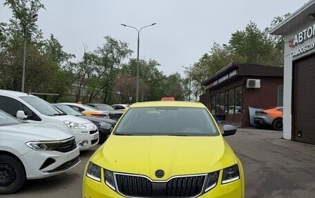 Skoda Octavia, 2019 год, 1 800 000 рублей, 4 фотография