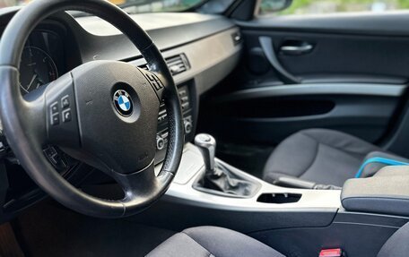 BMW 3 серия, 2005 год, 624 999 рублей, 11 фотография