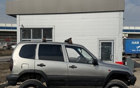 Chevrolet Niva I рестайлинг, 2009 год, 425 000 рублей, 6 фотография