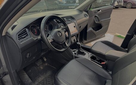 Volkswagen Tiguan II, 2018 год, 1 900 000 рублей, 11 фотография