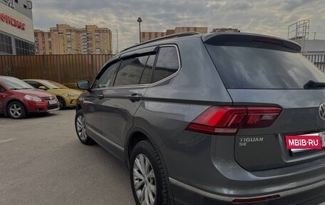 Volkswagen Tiguan II, 2018 год, 1 900 000 рублей, 5 фотография
