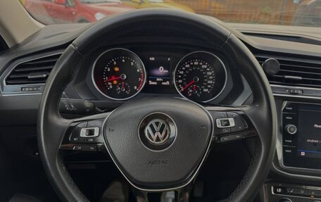 Volkswagen Tiguan II, 2018 год, 1 900 000 рублей, 12 фотография