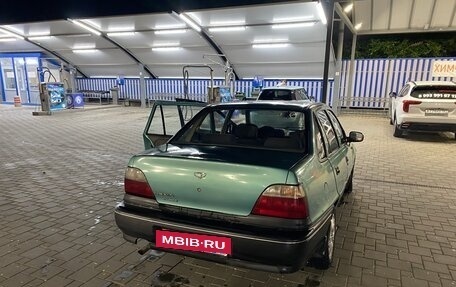 Daewoo Nexia I рестайлинг, 2000 год, 140 000 рублей, 2 фотография