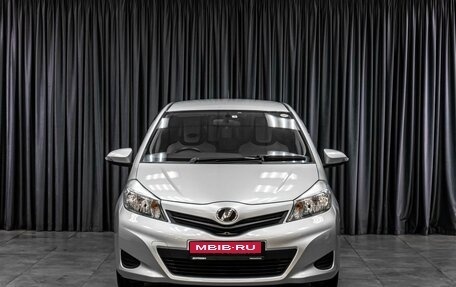 Toyota Vitz, 2013 год, 879 000 рублей, 3 фотография