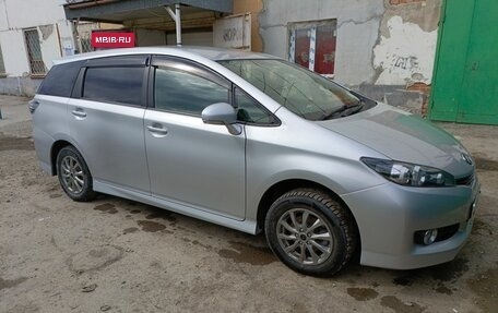 Toyota Wish II, 2017 год, 1 700 000 рублей, 3 фотография